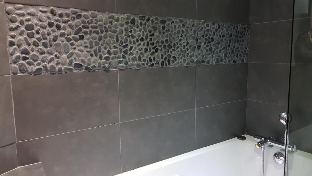 Appartement Le Saint Nazaire - Les Balcons de la Cité Carcassonne Esterno foto